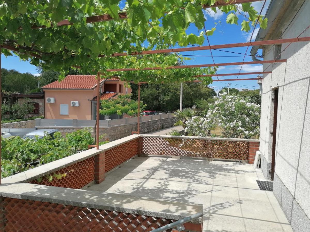 Apartment Dinka Kornic Exterior photo